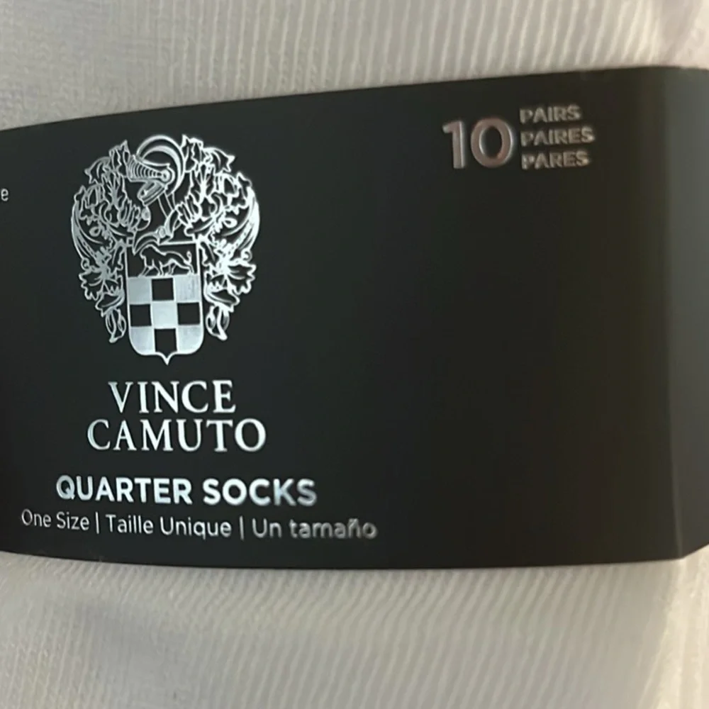 Vince‎ Camuto White Casual Women‘s Socks